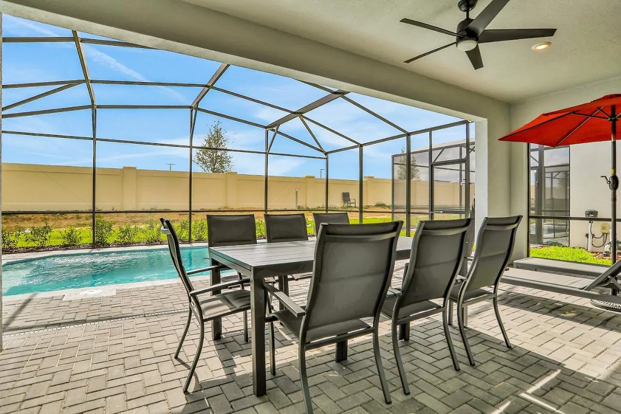 Windsor Island Retreat Villa Davenport